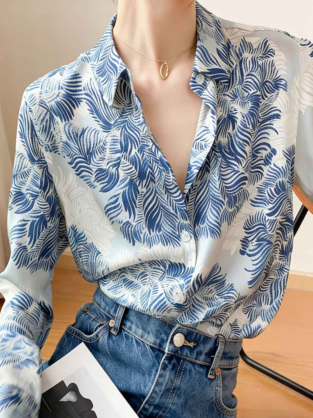 Gianna Daily Lapel Printed Shirt