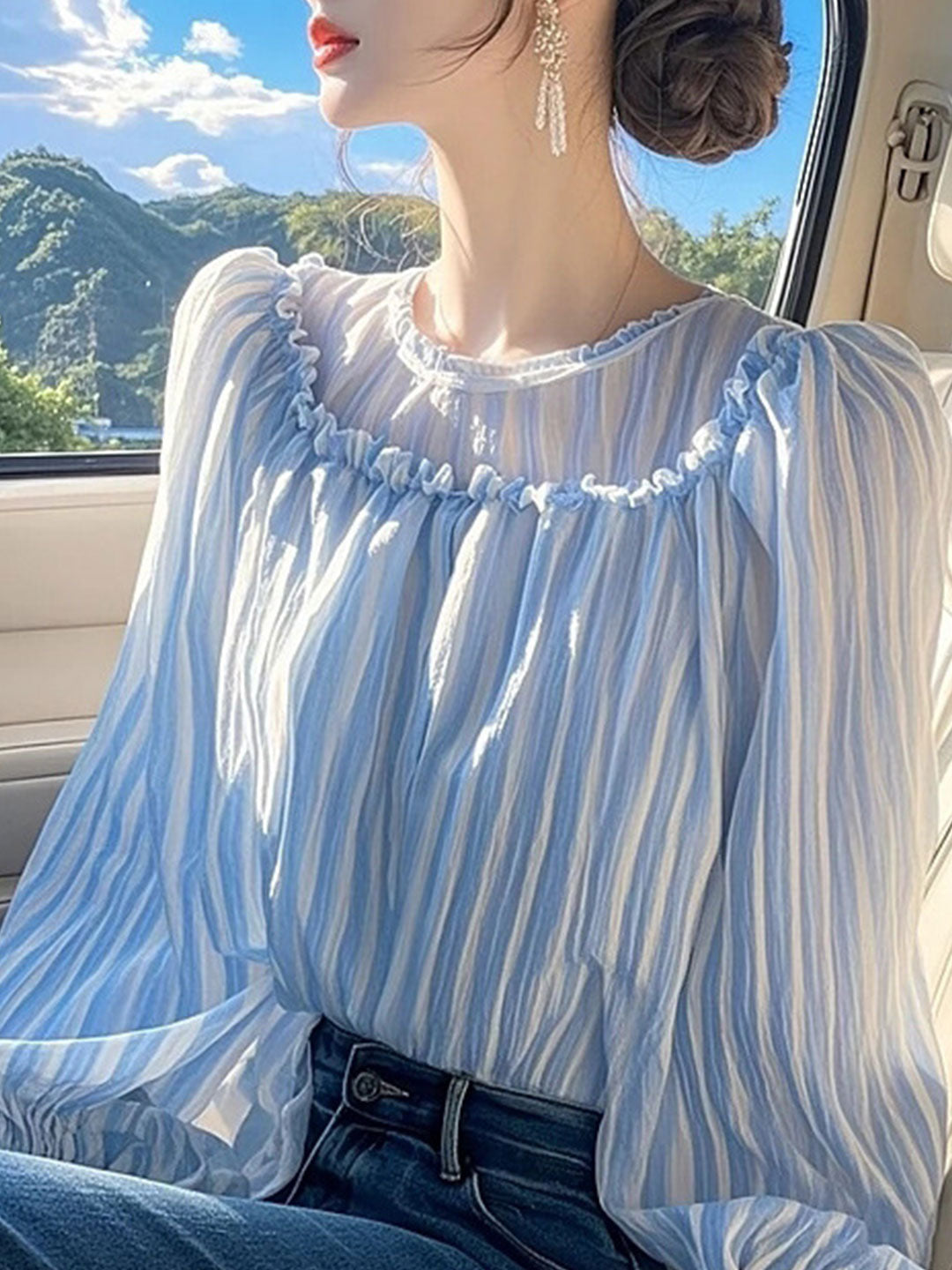 Emma Vacation Auricular Striped Blouse