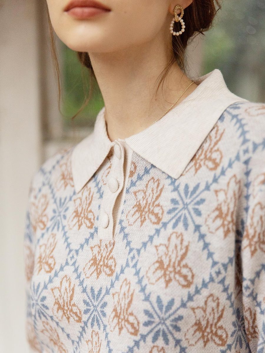 ROSELOVELLE Slim Fit Knit Pullover-Beige