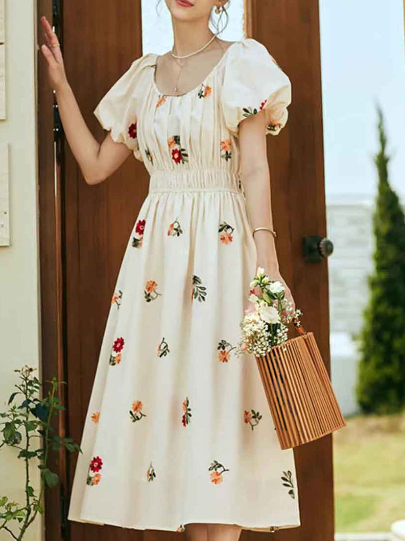 Olivia Retro Embroidered Puff Sleeve Dress