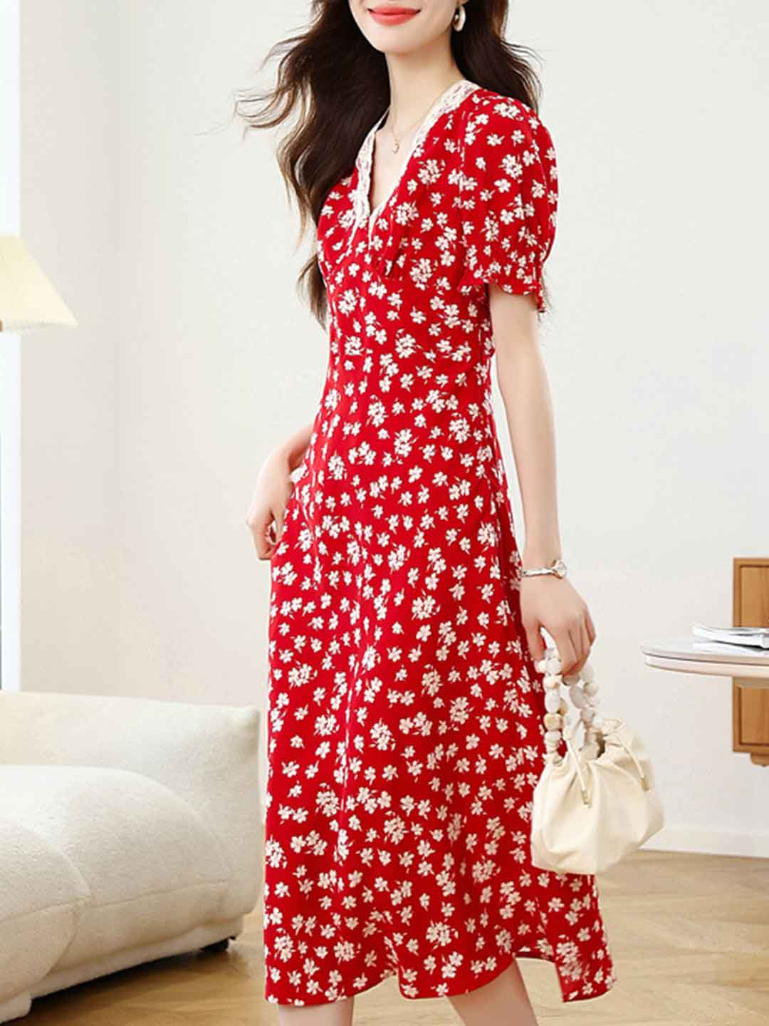 Faith Vacation V-Neck Puff Sleeve Floral Dress