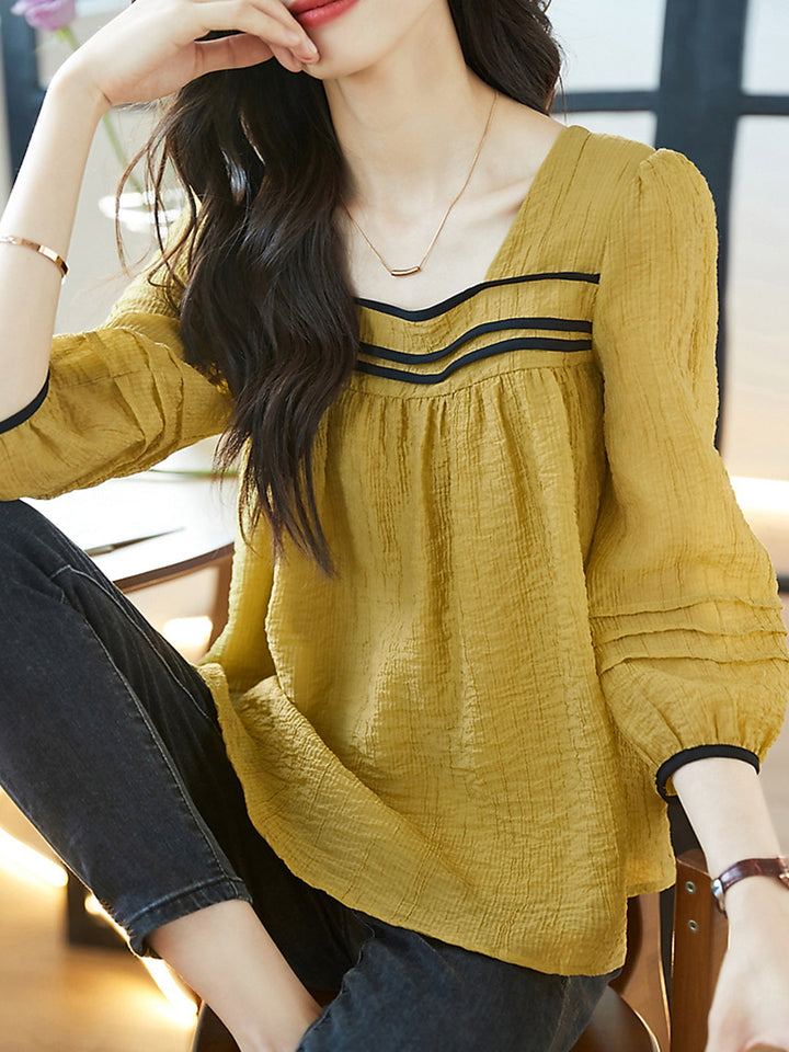 Bella Classic Back Hollowed Blouse
