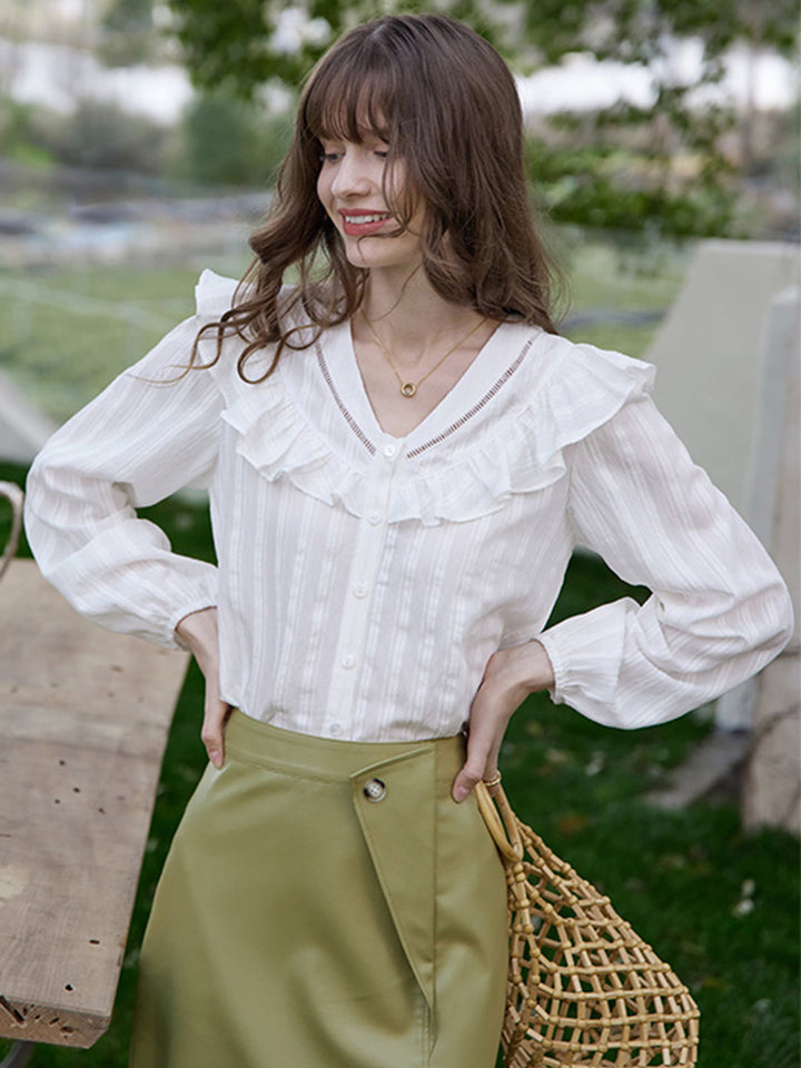 ROSELOVELLE Delicate Lace V-Neck Blouse