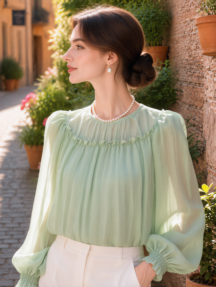 Emma Vacation Auricular Striped Blouse